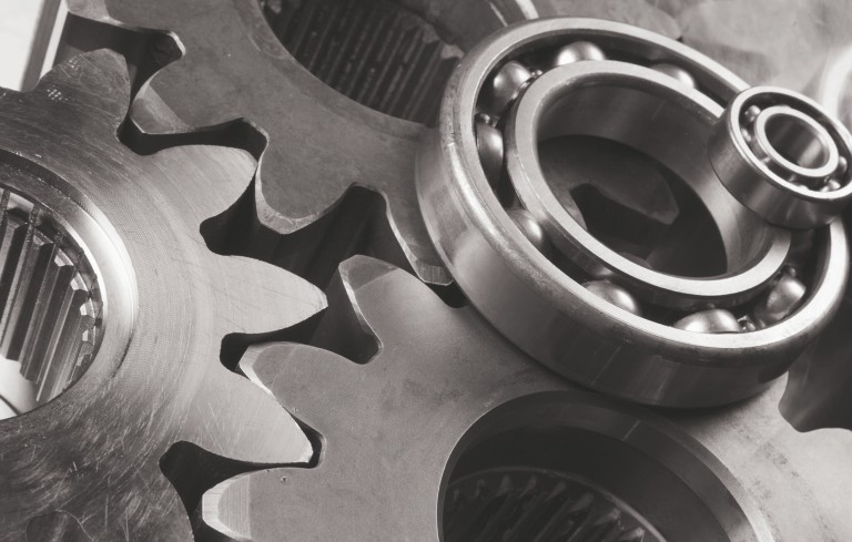 Mehrzwecköle Multi-purpose oil for gearboxes, roller bearings, plain bearings and fits